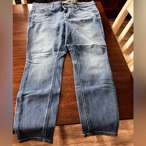 Torrid Premium stretch Denim Slim Jeans 18 short